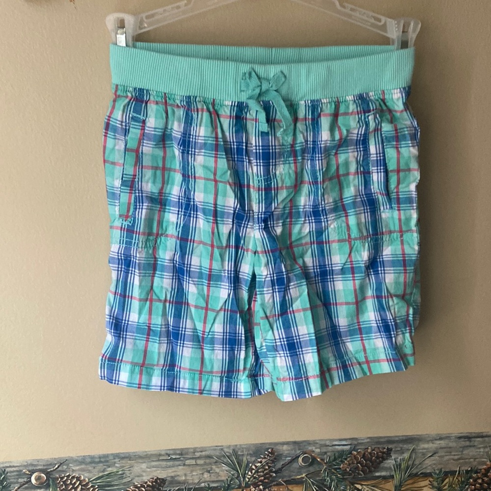 Curfew girl shorts, size 7/8